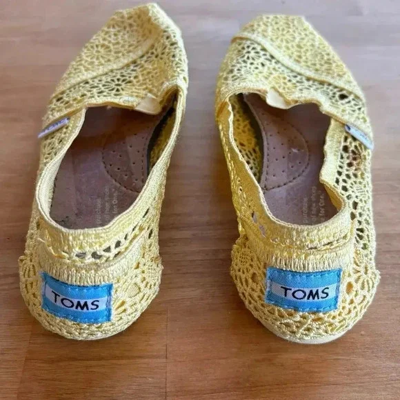 Yellow embroidered eyelet Tom’s girls women’s 5 - Picture 5 of 7